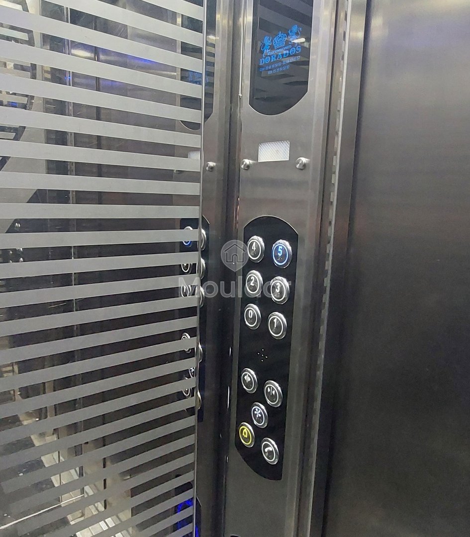 Birou de închiriat în Tanger: 2 camere, Oportunitate unică - Photo 7