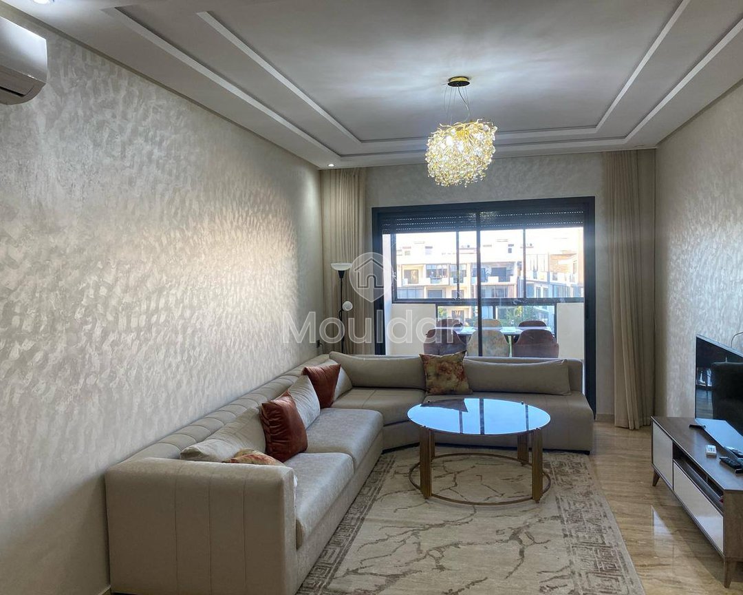 Appartement Te Huur in Dar Bouazza: Zeezicht en Terras - Photo 1