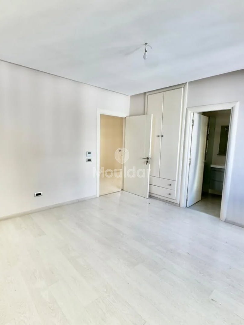 Luxusvilla in Aïn Diab: 3 Schlafzimmer, Klimaanlage - Photo 8