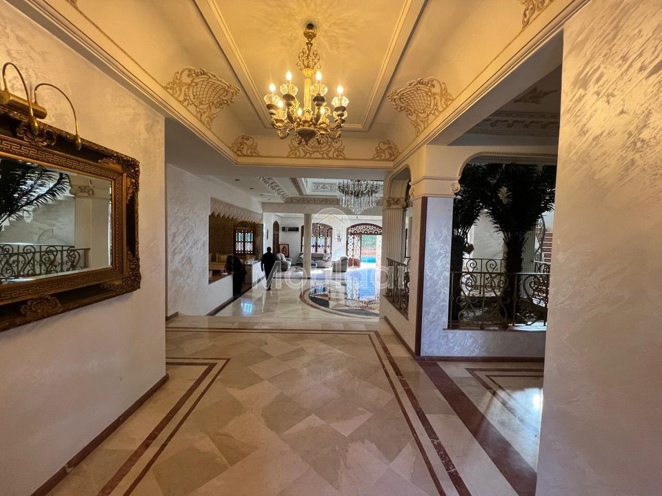 Luxusvilla zu vermieten: 8 Schlafzimmer mit Pool in Casablanca - Photo 5