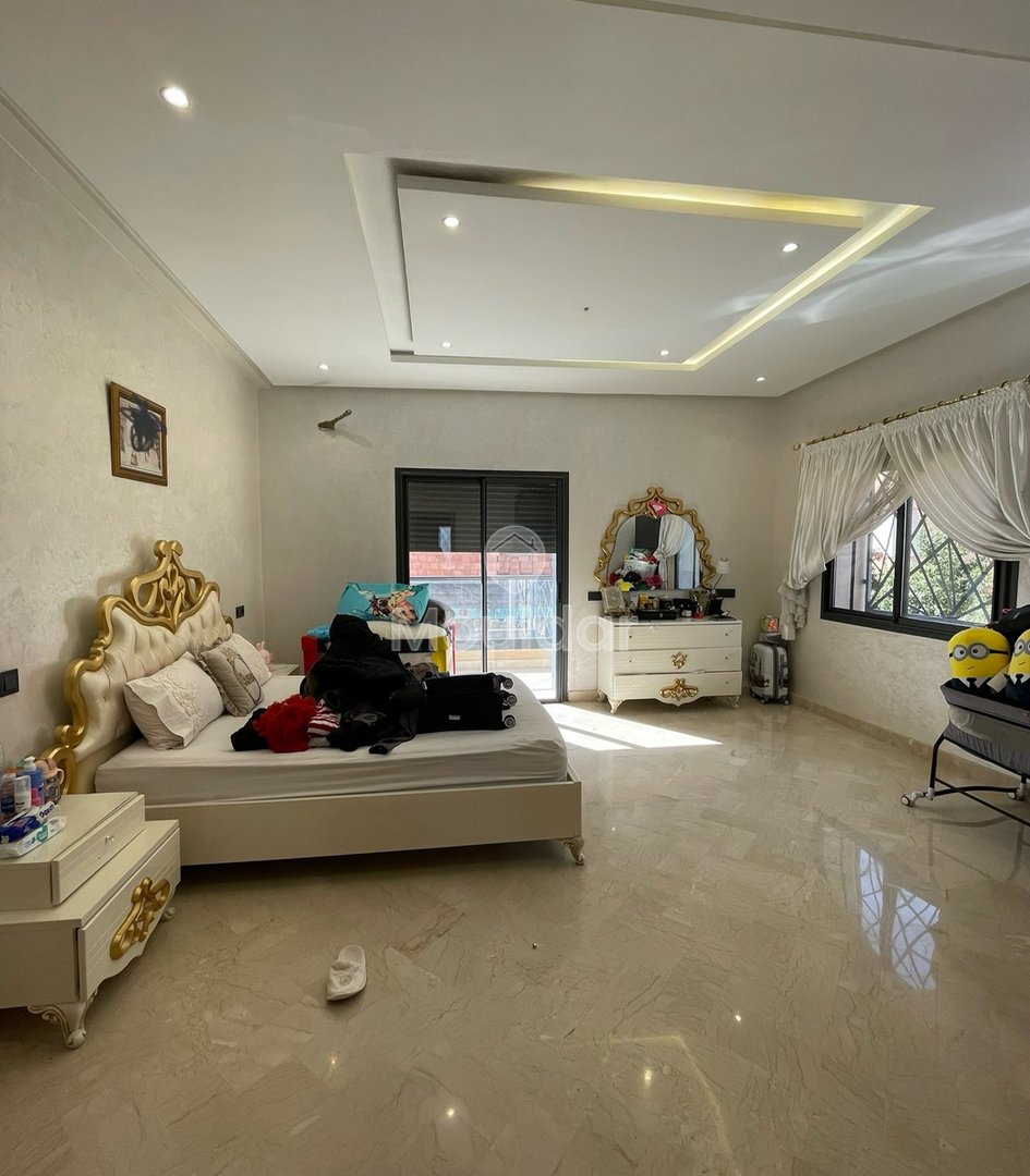 Villa te koop in Marrakech: Luxe, zwembad en tuin - Photo 3