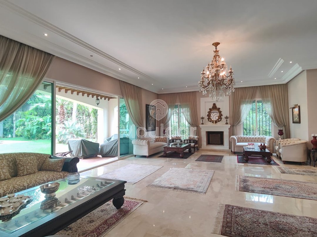 Villa d'Exception à Casablanca : Luxueuse et Spacieuse - Photo 1