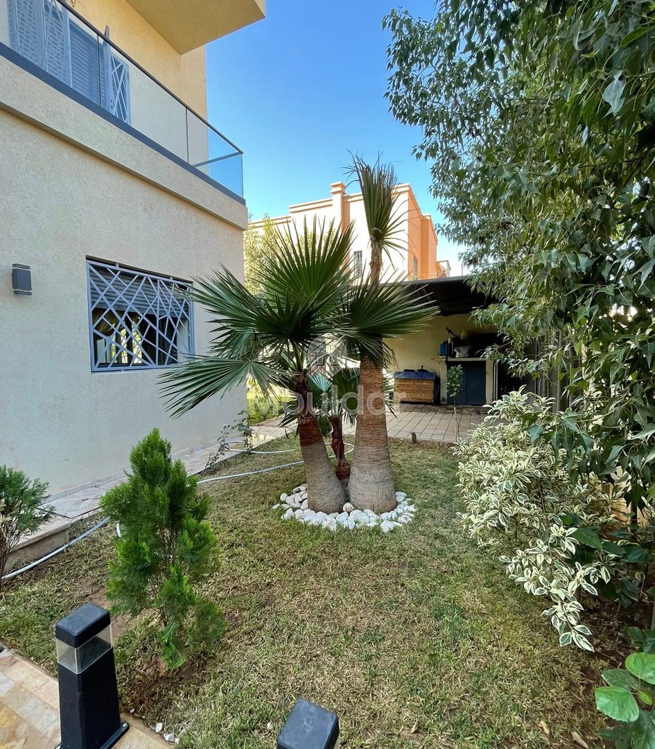 Villa te koop in Marrakech: Luxe, zwembad en tuin - Photo 10