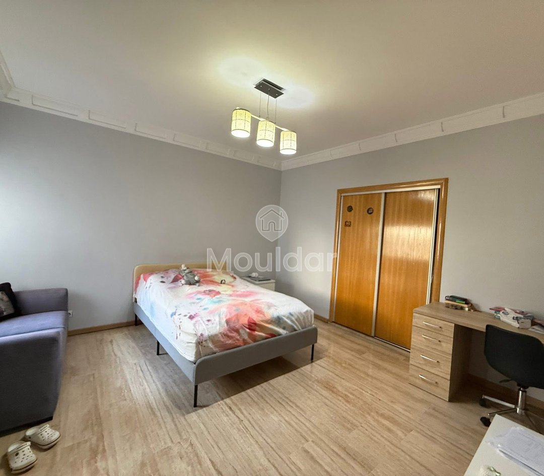 For sale: Spacious 3-bedroom apartment in Gauthier - Photo 4