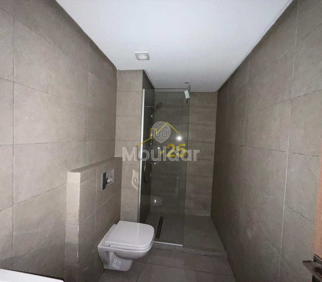 2-kamer appartement te koop met balkon en zwembad in Guéliz - Photo 9