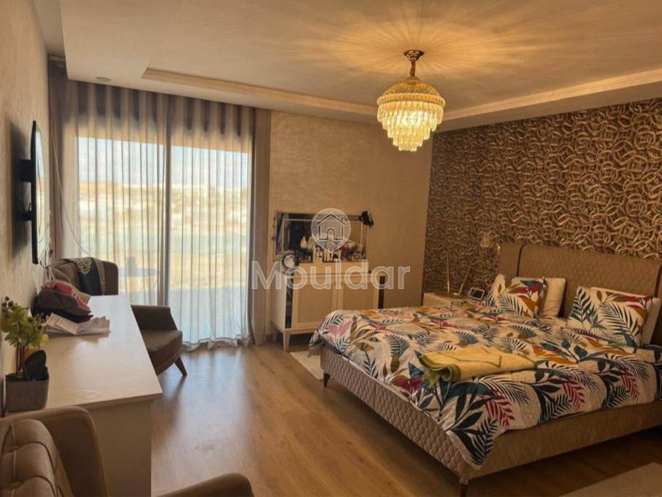 Superbe Duplex à Vendre à Bouskoura avec Terrasse Spacieuse - Photo 4