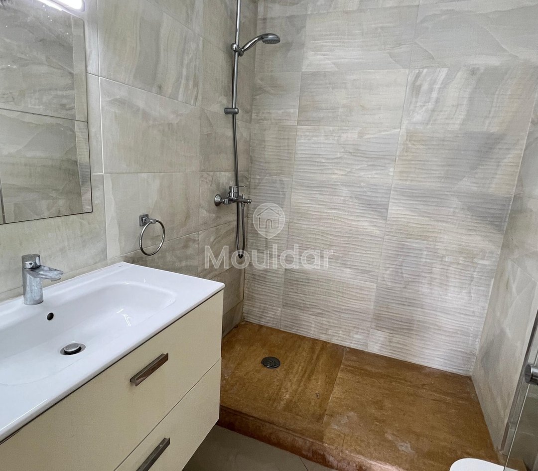 Appartement Spacieux à Dar Bouazza: 3 Chambres avec Terrasse - Photo 17