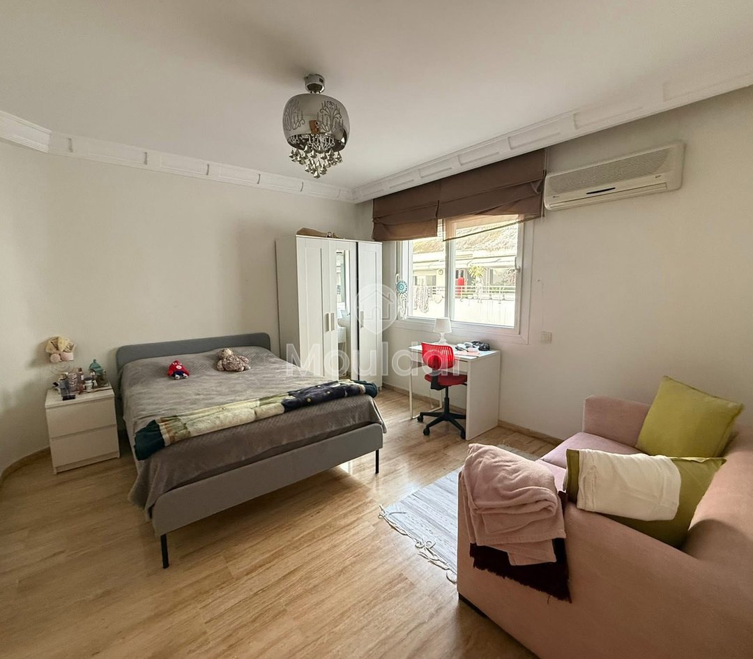 For sale: Spacious 3-bedroom apartment in Gauthier - Photo 3