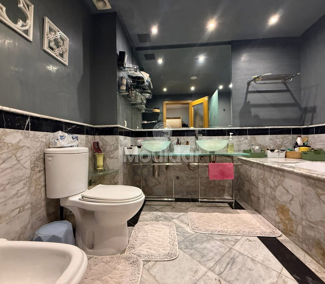 For sale: Spacious 3-bedroom apartment in Gauthier - Photo 8