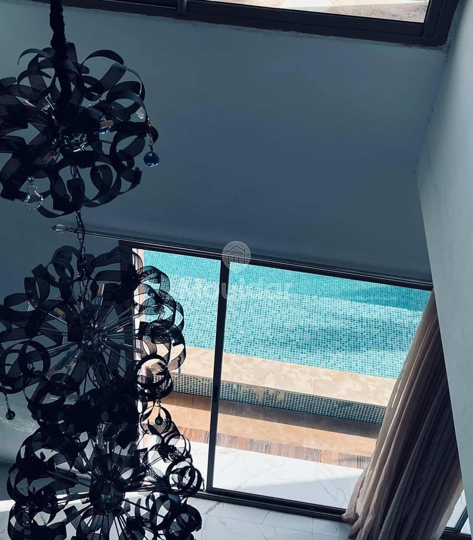 Luxury Villa in Marrakech: Pool, Garden, and Elegance - Photo 5