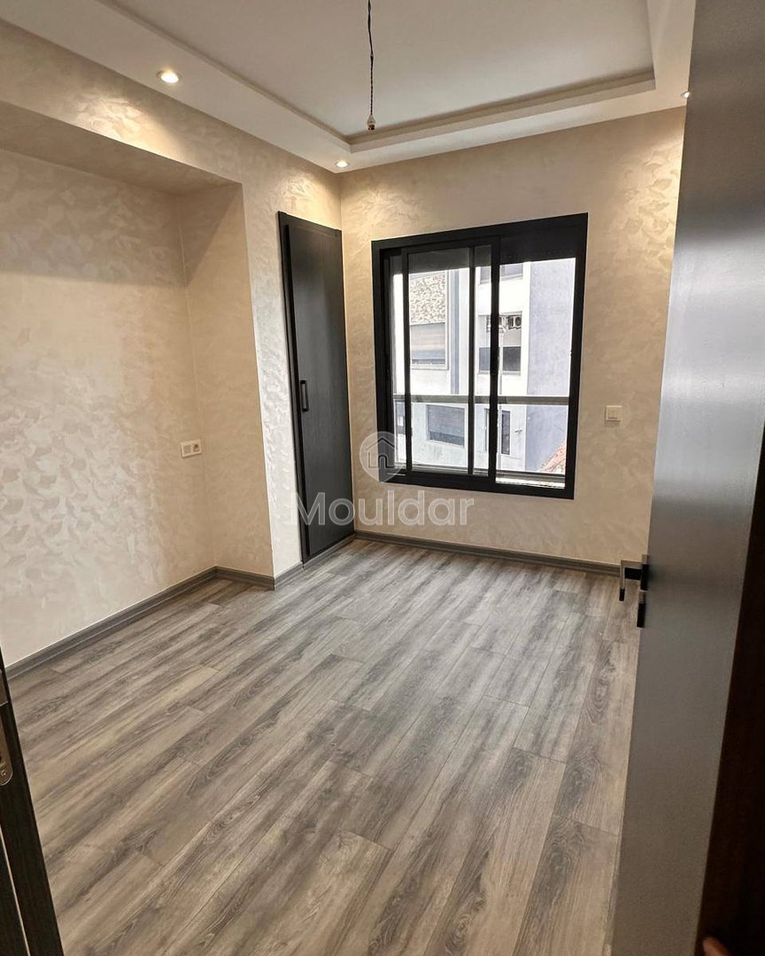 Charmant Appartement met 2 Slaapkamers Te Koop in Casablanca - Photo 2