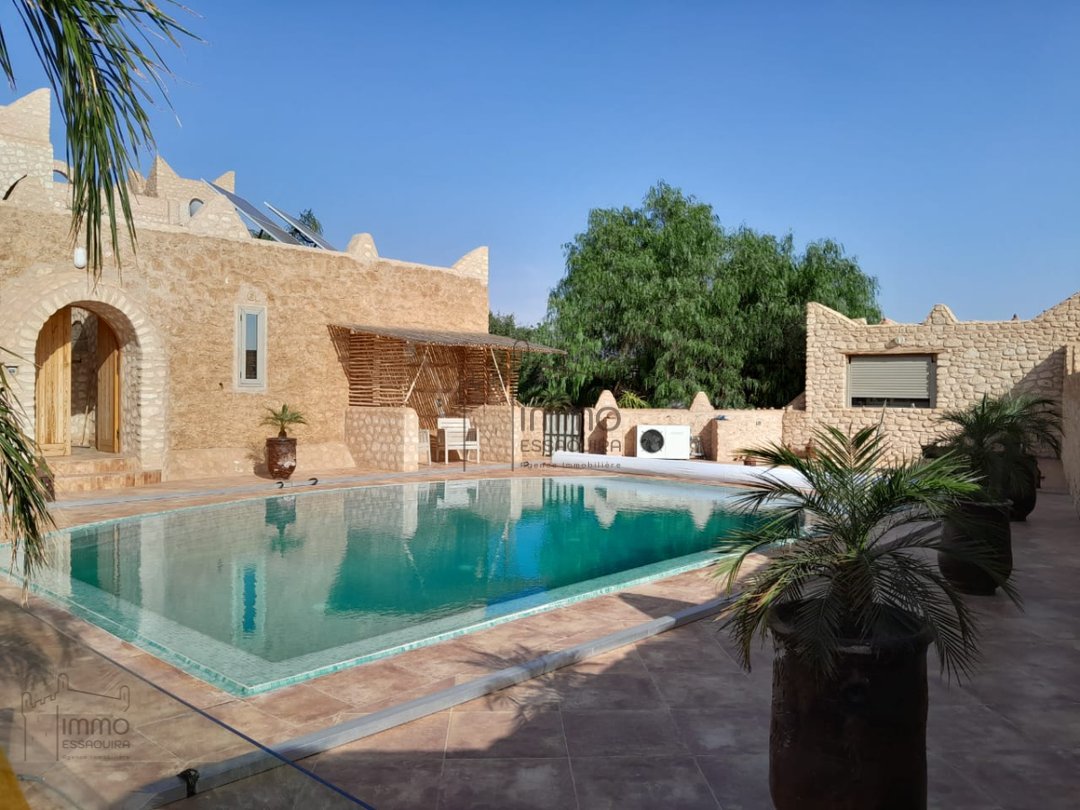 Villa with AVNA 4 bedrooms - Photo 1