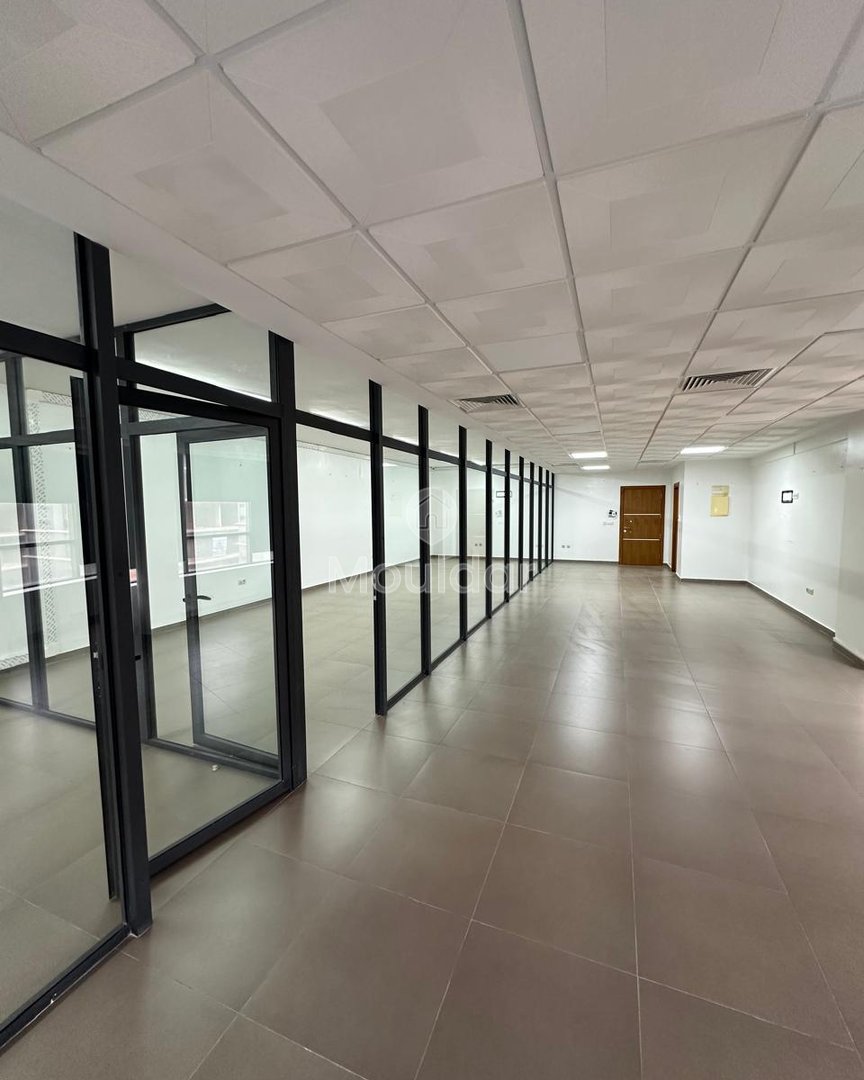 Biuro do wynajęcia z windą na 5. piętrze w Agadirze - Photo 6
