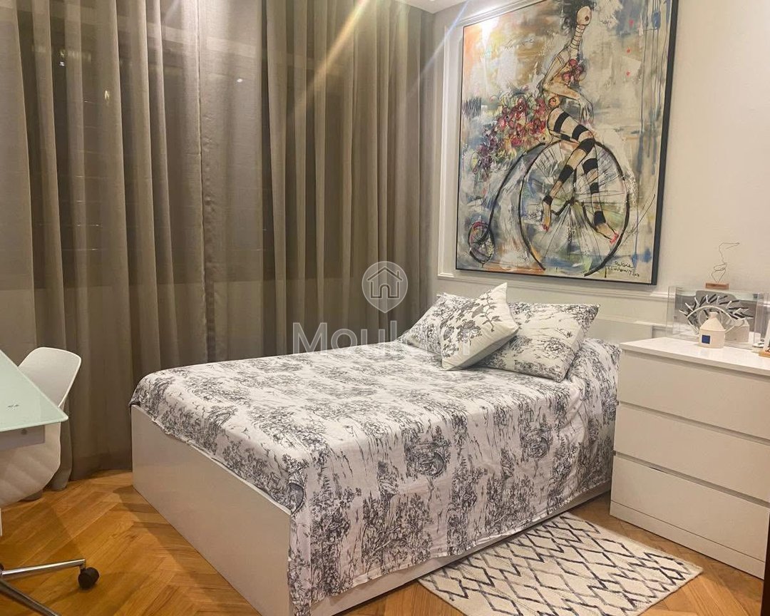 Superb 3-Bedroom Apartment for Sale in Casablanca - Racine - Photo 4