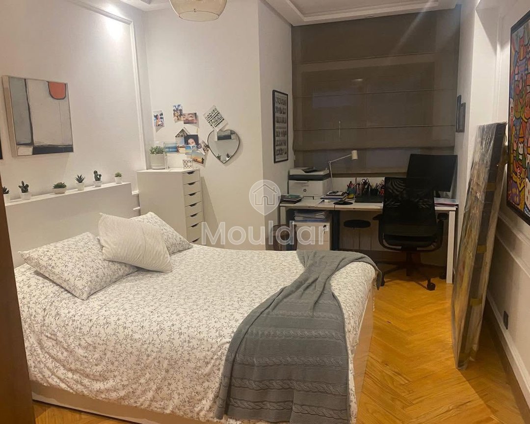 Superb 3-Bedroom Apartment for Sale in Casablanca - Racine - Photo 3