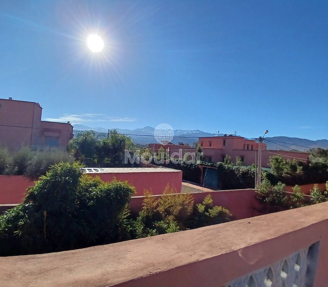 Dream Villa in Marrakech: Pool, Garden, and Luxury Terrace - Photo 3