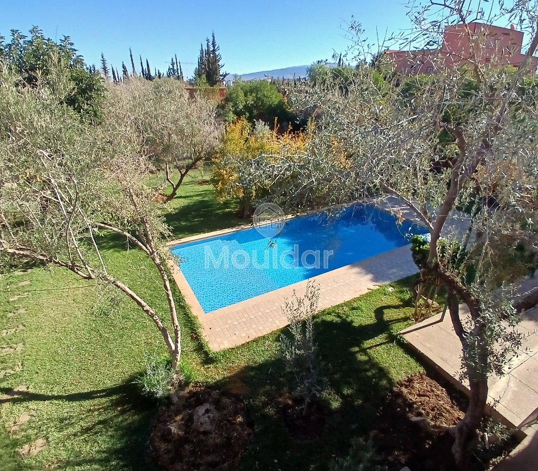 Dream Villa in Marrakech: Pool, Garden, and Luxury Terrace - Photo 8