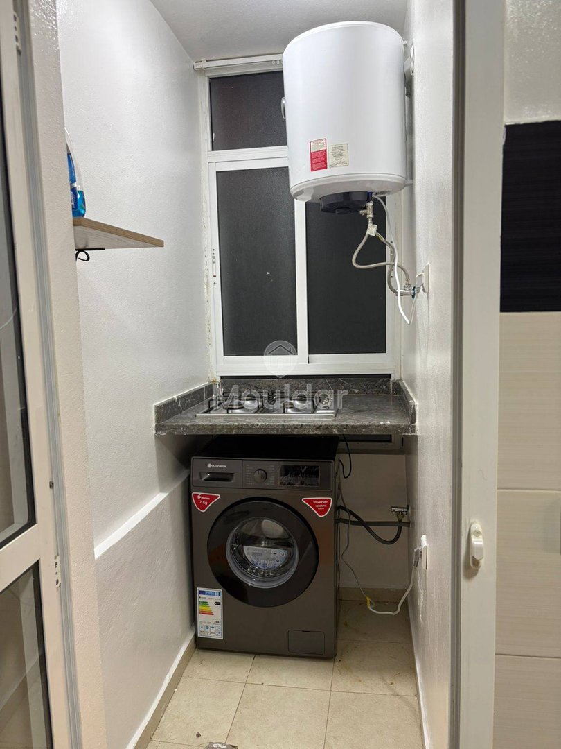 Escape to Tangier: 2-Bedroom Apartment with Equipped Kitchen - Photo 9