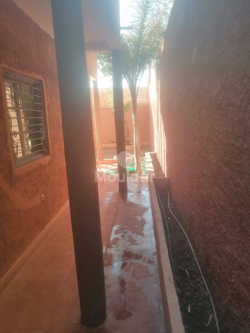 Casa in Affitto a Marrakech: 3 Camere con Giardino e Garage - Photo 10