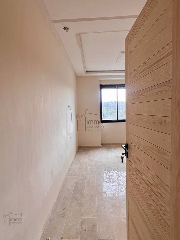 Appartement Spacieux à Argana : Terrasse Privée - Photo 7