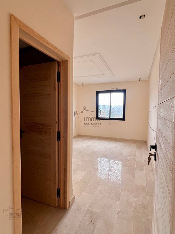 Appartement Spacieux à Argana : Terrasse Privée - Photo 10