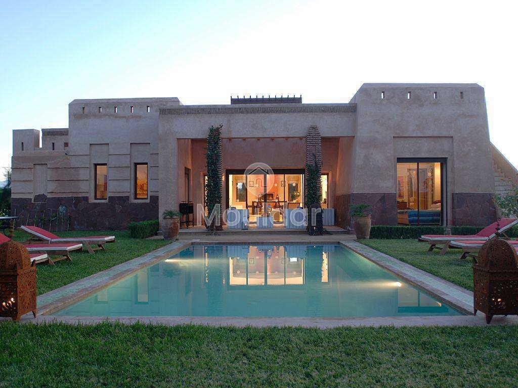 Luksusowa Willa na Sprzedaż w Marrakeszu z Basenem i Ogrodem - Photo 10