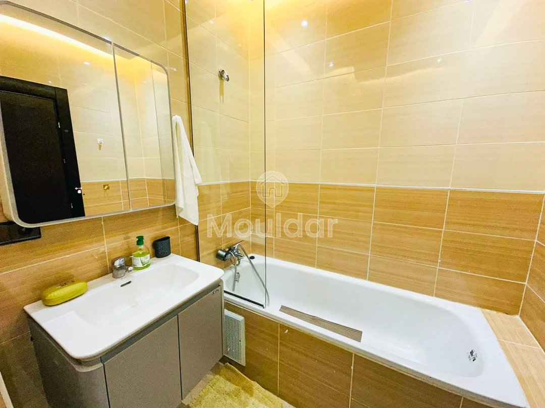 Ontsnap naar Tanger: Appartement met 2 Slaapkamers, Balkon en Beveiliging - Photo 10