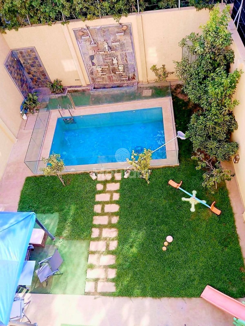 Villa Élégante à Marrakech : 4 Chambres, Piscine et Jardin - Photo 13