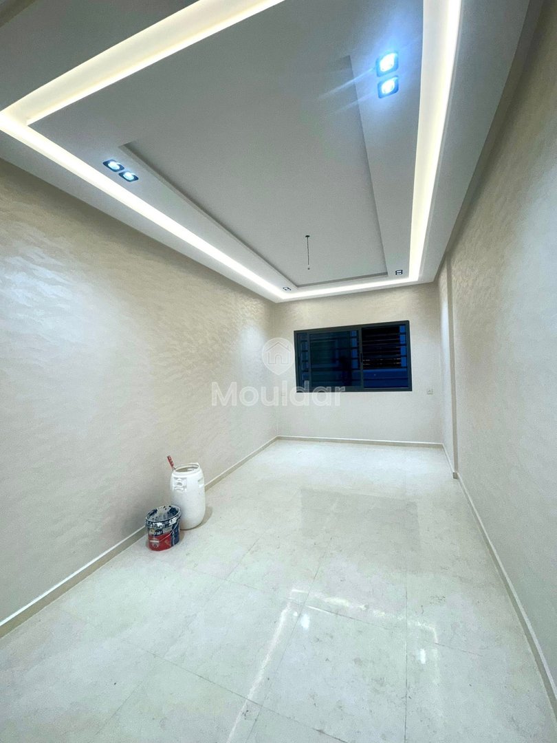 Appartamento in Vendita a Fès: 2 Camere con Cucina Attrezzata - Photo 3