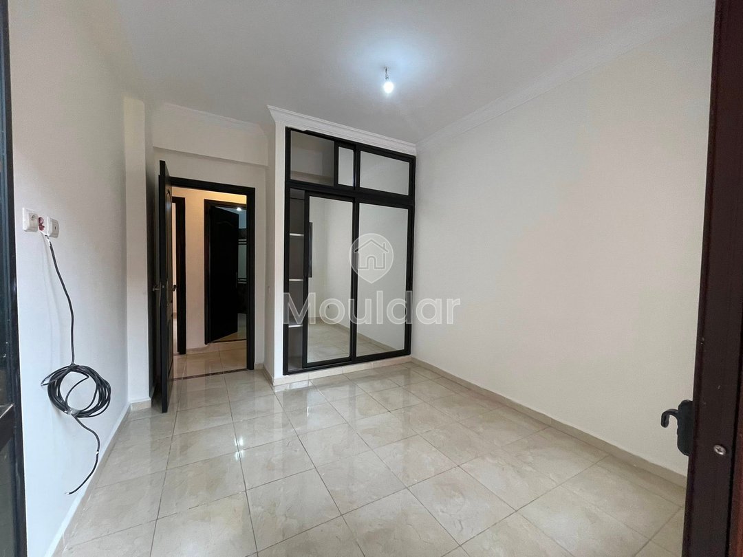 Appartamento Incantevole a Marrakech: 2 Camere e Balcone - Photo 4