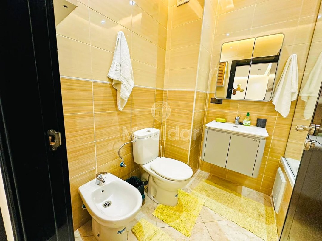 Ontsnap naar Tanger: Appartement met 2 Slaapkamers, Balkon en Beveiliging - Photo 11