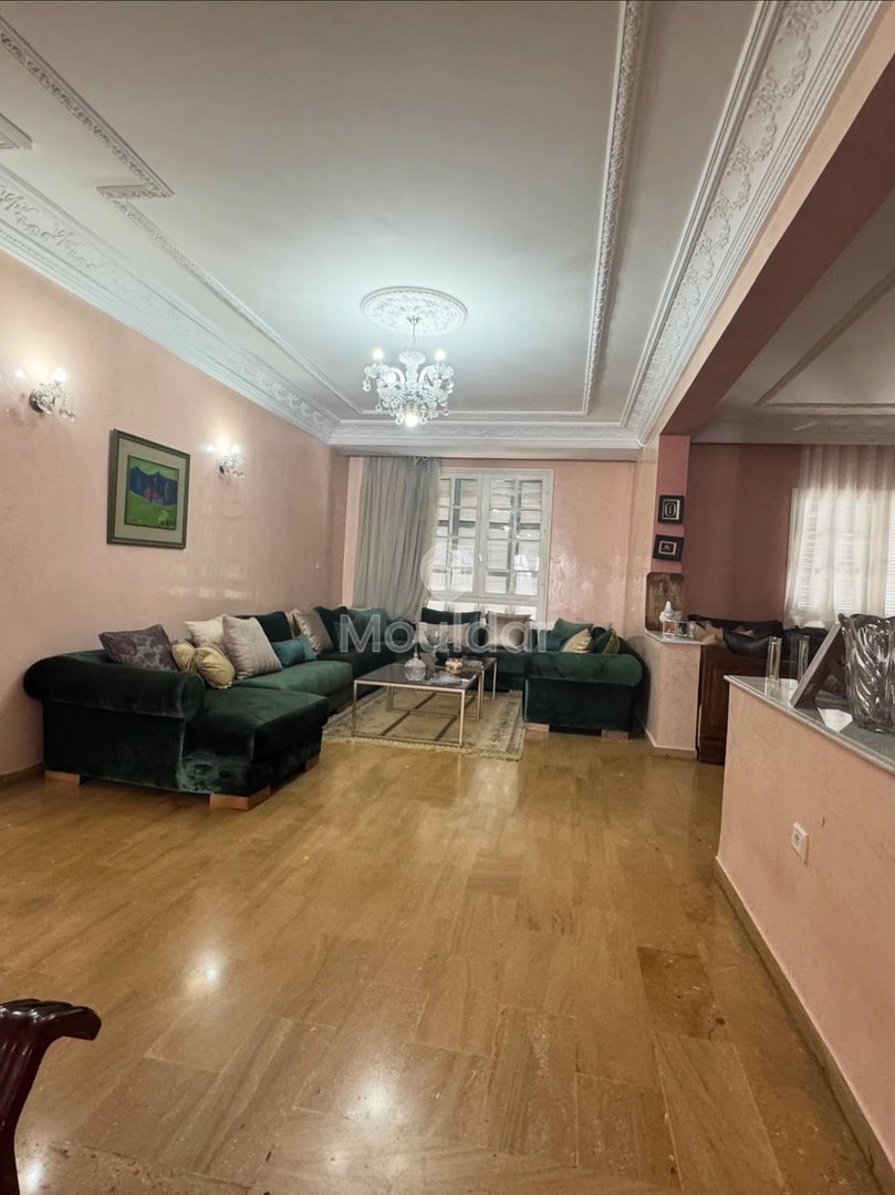 Wunderschöne 5-Zimmer-Wohnung mit Garten in Casablanca - Photo 1