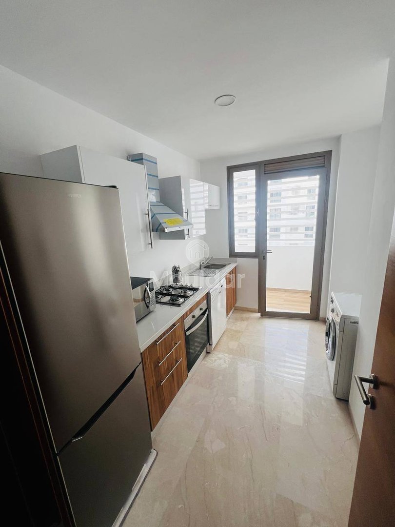 Moderne appartement te huur in Dar Bouazza met zwembad en terras - Photo 5