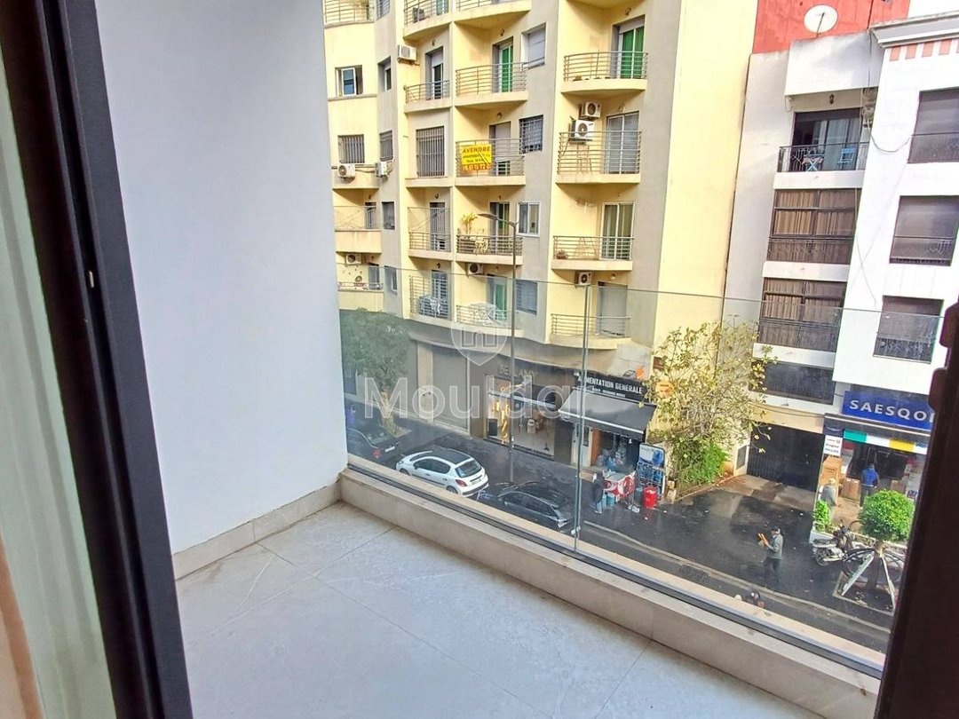 Garsonieră Mobilată de Închiriat cu Balcon în Casablanca - Val Fleuri - Photo 8