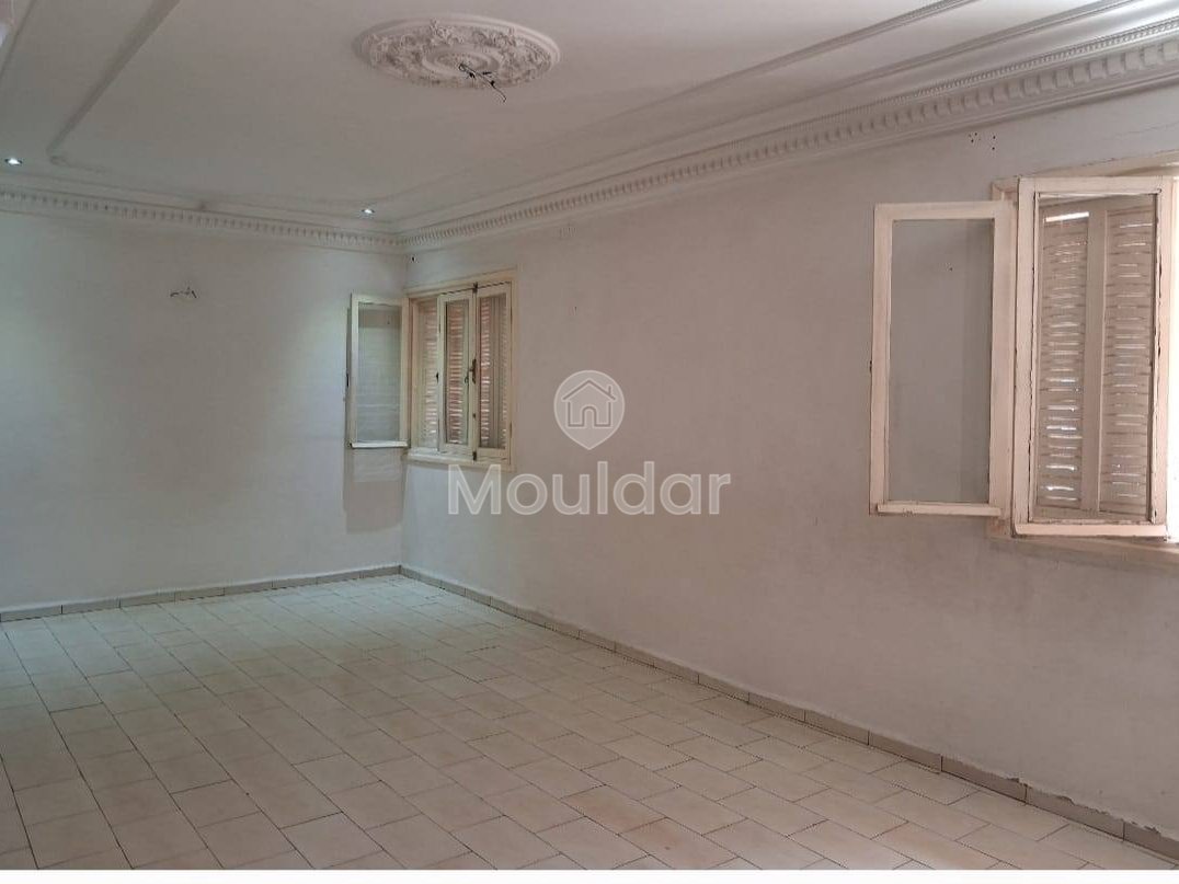 Appartamento in Affitto a Beauséjour: 2 Camere con Ascensore - Photo 4