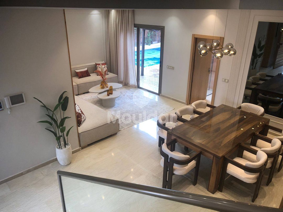 Villa de Luxe à Vendre à Marrakech : 4 Chambres et Piscine - Photo 2