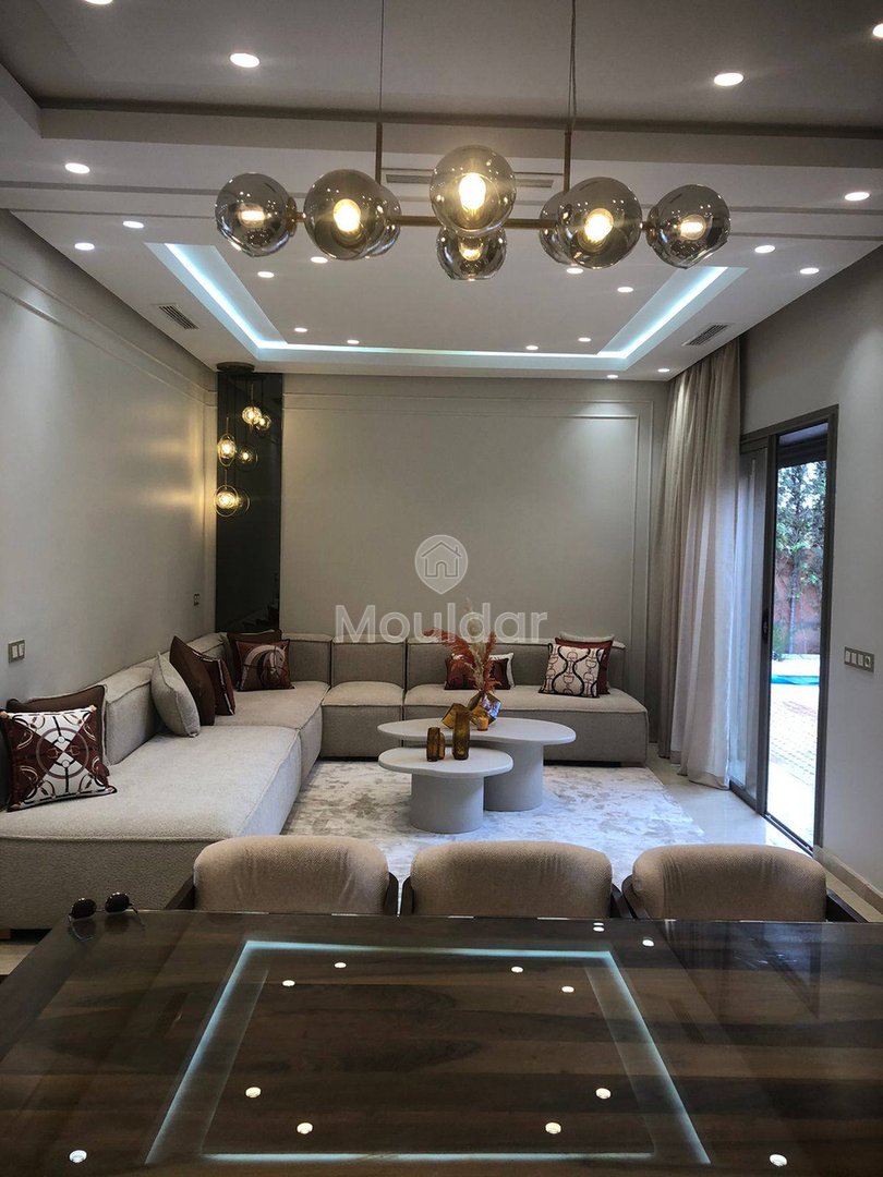 Villa de Luxe à Vendre à Marrakech : 4 Chambres et Piscine - Photo 1