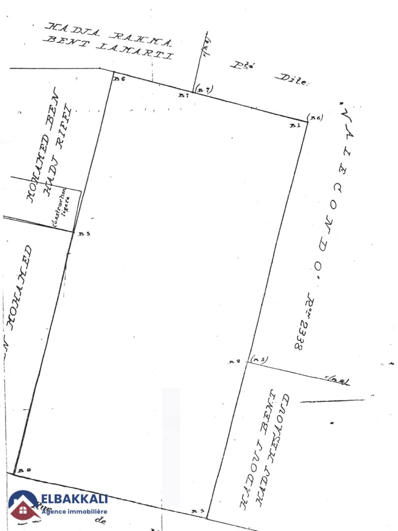 Land for Sale in the Heart of Tangier - 911 m² Ready to Build - Photo 2