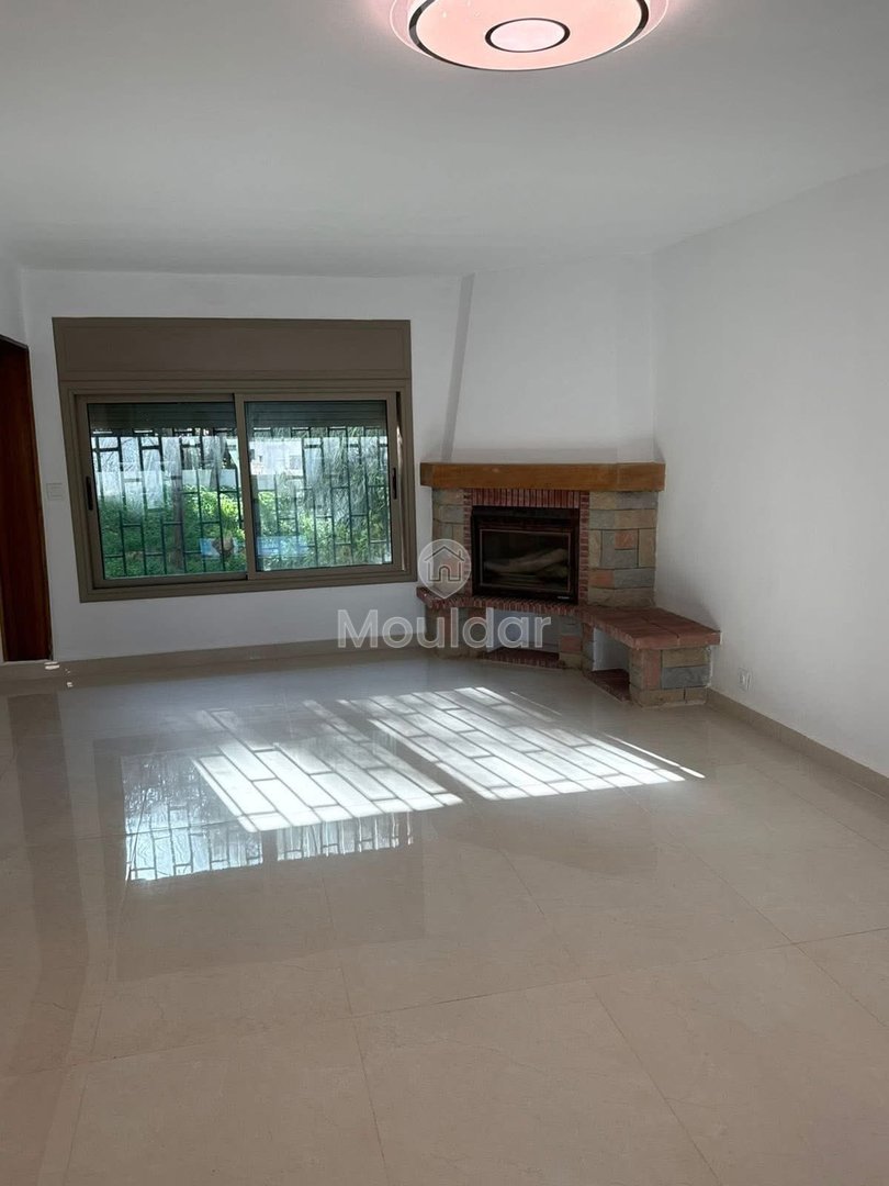 Haus zu vermieten: Elegante Immobilie in Casablanca mit Garten und Garage - Photo 3