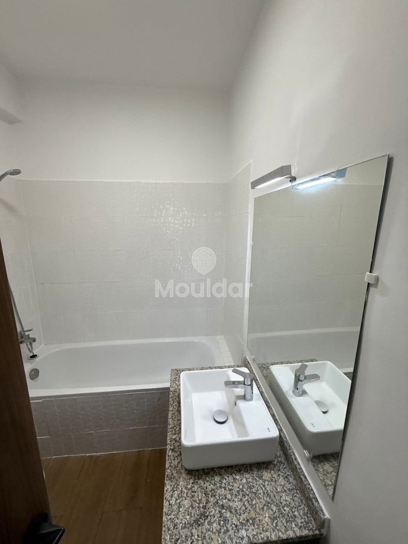 Haus zu vermieten: Elegante Immobilie in Casablanca mit Garten und Garage - Photo 8