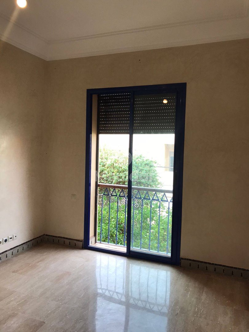 Villa Lussuosa a Marrakech: 5 Camere, Piscina e Sicurezza - Photo 4