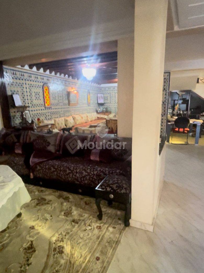 Villa Spacieuse à Vendre à Casablanca : 5 Chambres et Terrasse - Photo 3