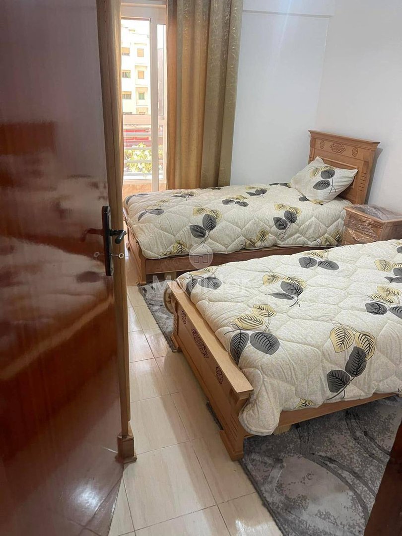 De Închiriat: Apartament cu 2 Camere și Bucătărie Echipată în Tanger - Photo 2