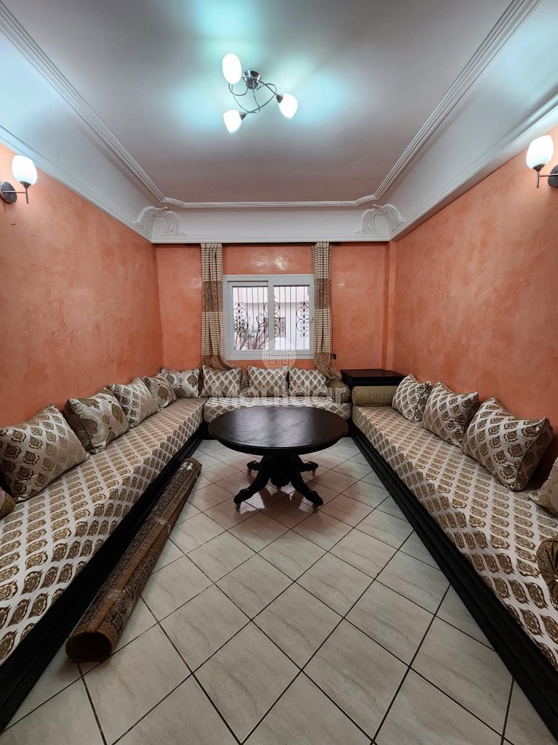 De Închiriat: Apartament cu 2 Camere în Agadir, Bucătărie Utilată - Photo 1