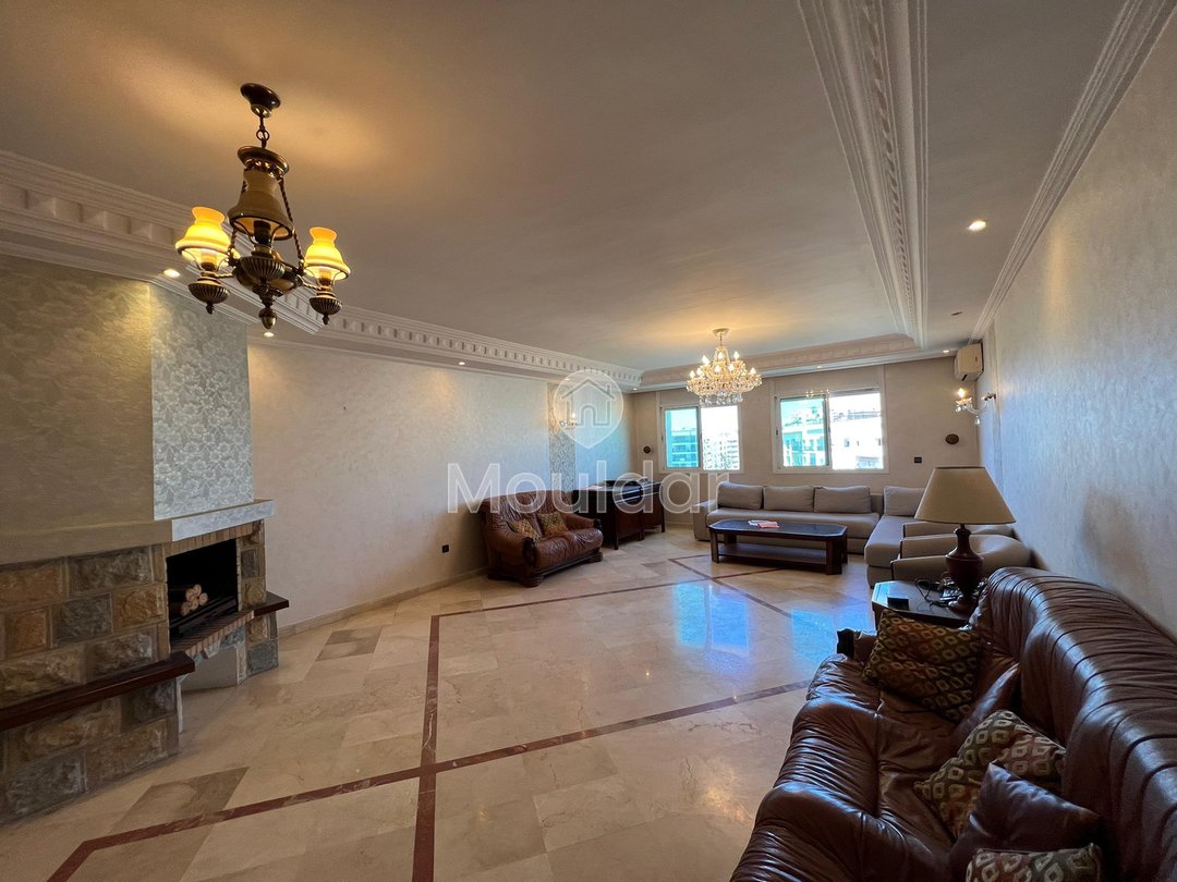 Charming 3-Bedroom Apartment for Sale in Casablanca - Racine - Photo 2