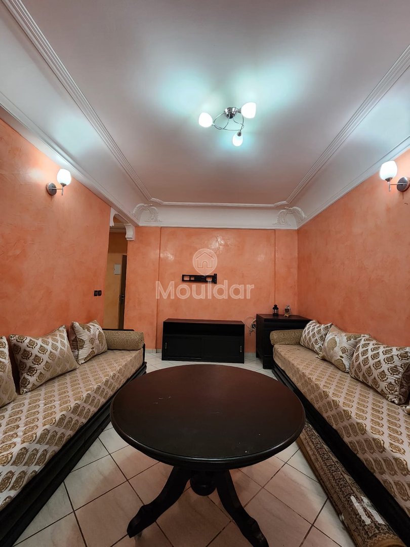 De Închiriat: Apartament cu 2 Camere în Agadir, Bucătărie Utilată - Photo 3