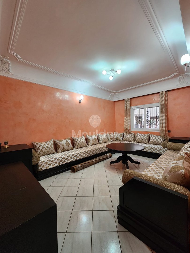 De Închiriat: Apartament cu 2 Camere în Agadir, Bucătărie Utilată - Photo 2