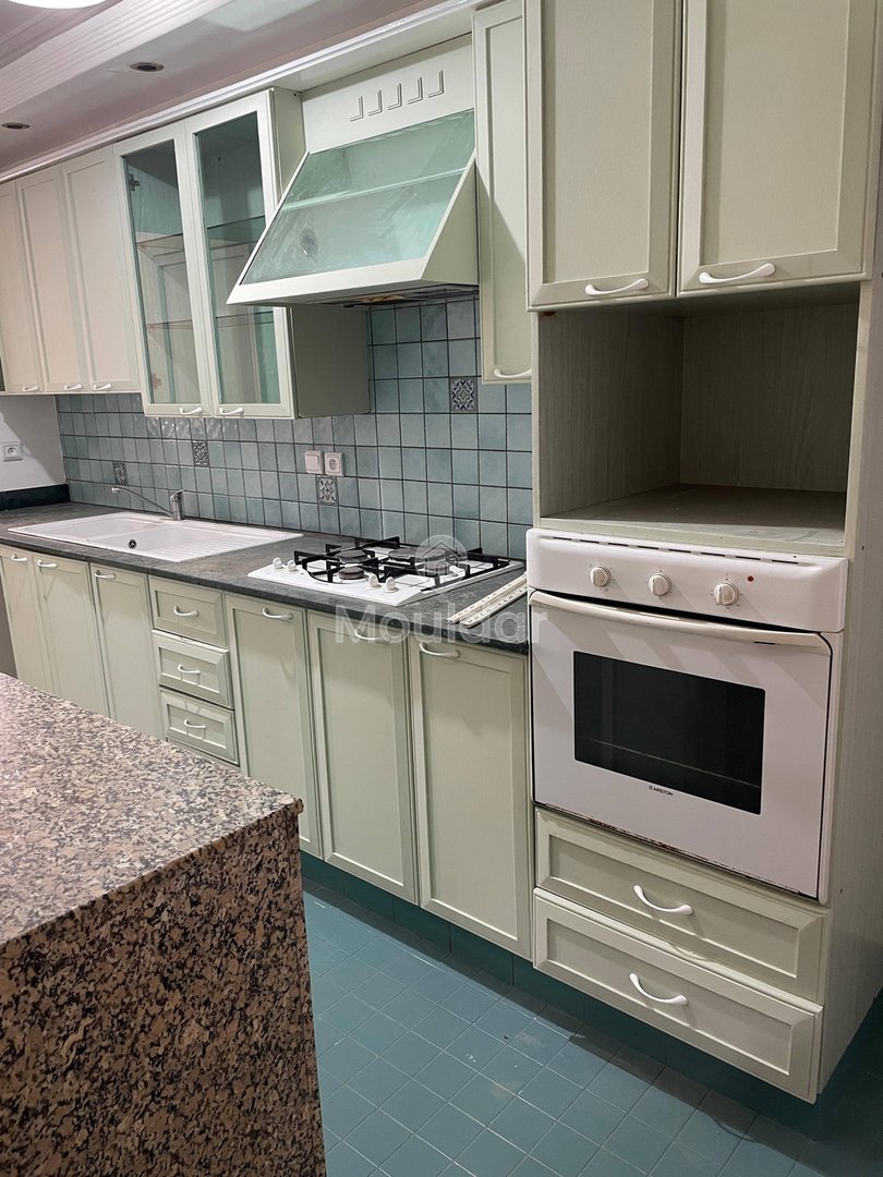 Casablanca, El Manar'da Kiralık 2 Yatak Odalı Güzel Daire - Photo 6