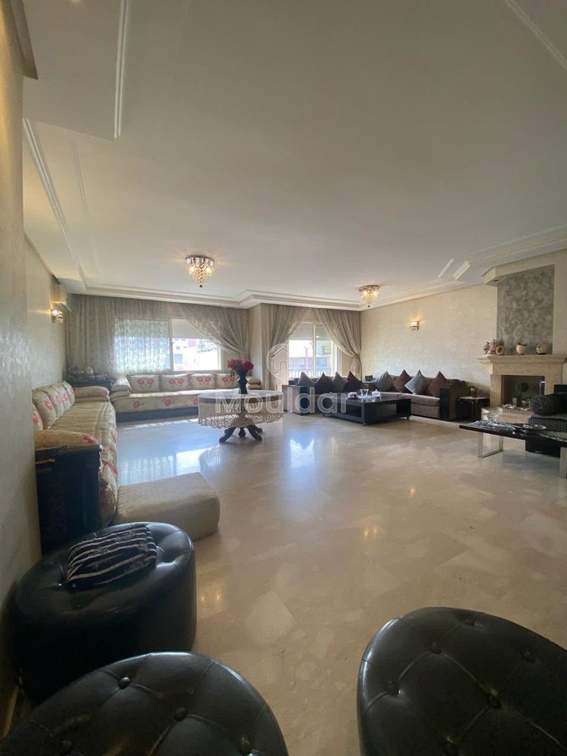 À Venda: Apartamento Charmoso em Casablanca com Terraço - Photo 2