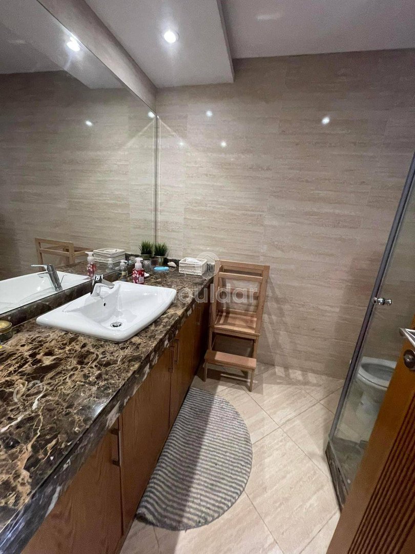 Mieszkanie do wynajęcia w Dar Bouazza: 130m² z balkonem - Photo 9